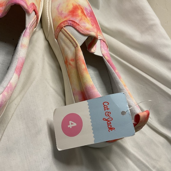 Kids Shoes - Picture 8 of 8